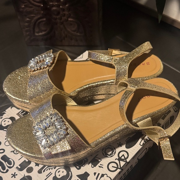 BAMBOO Gold Sandals with Crystal Embellishment - Picture 2 of 6